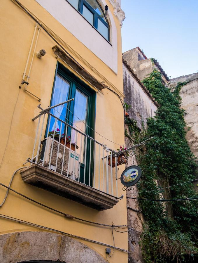 Bed and Breakfast Terre Dipinte Salerno Exterior foto