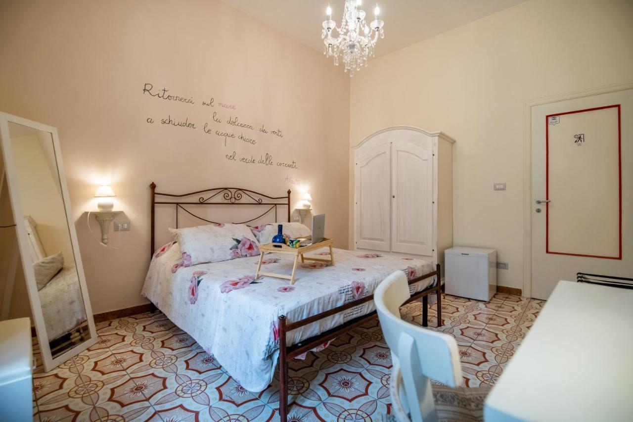 Bed and Breakfast Terre Dipinte Salerno Exterior foto