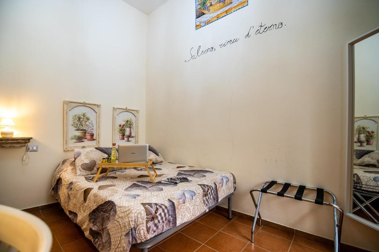 Bed and Breakfast Terre Dipinte Salerno Exterior foto