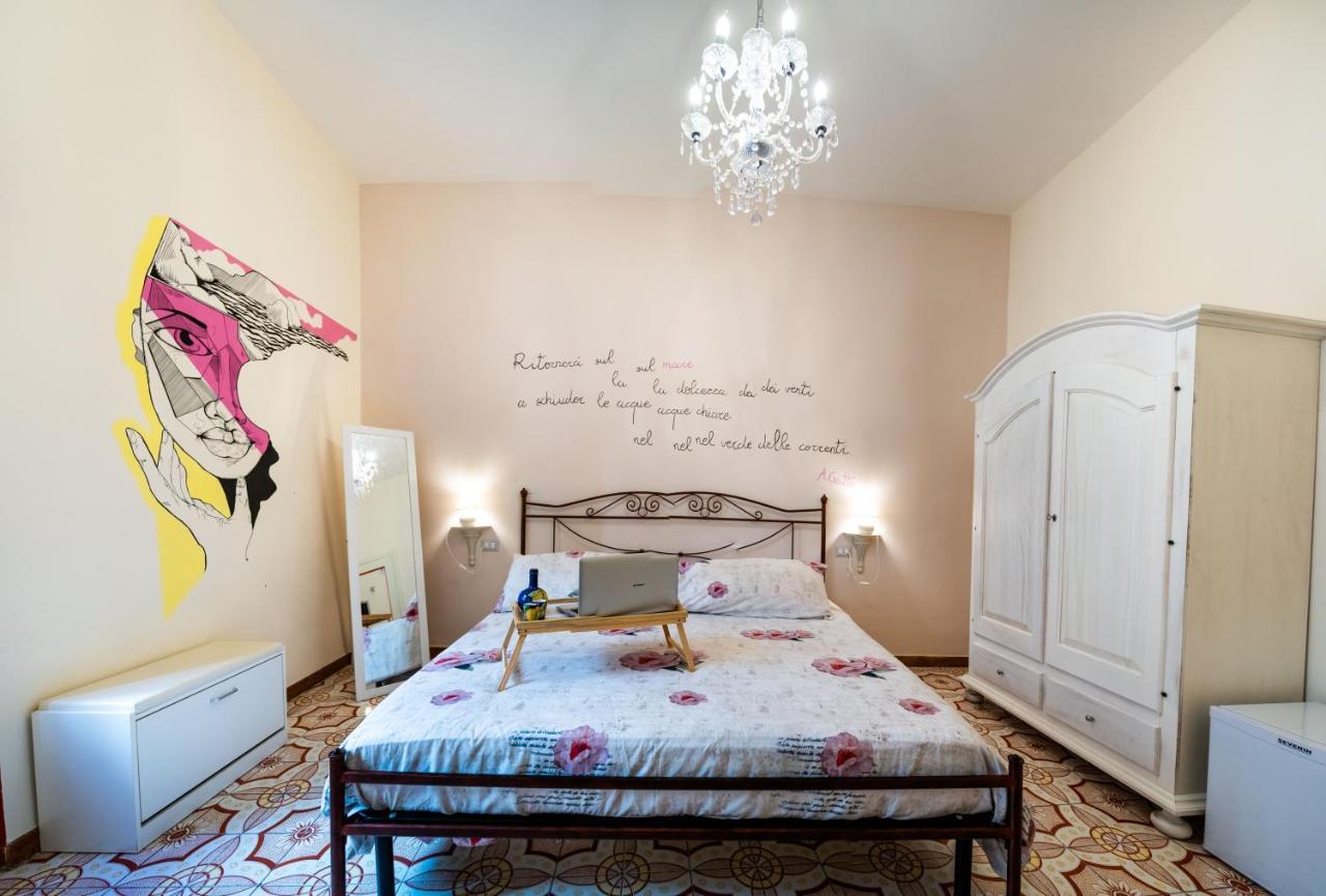 Bed and Breakfast Terre Dipinte Salerno Exterior foto